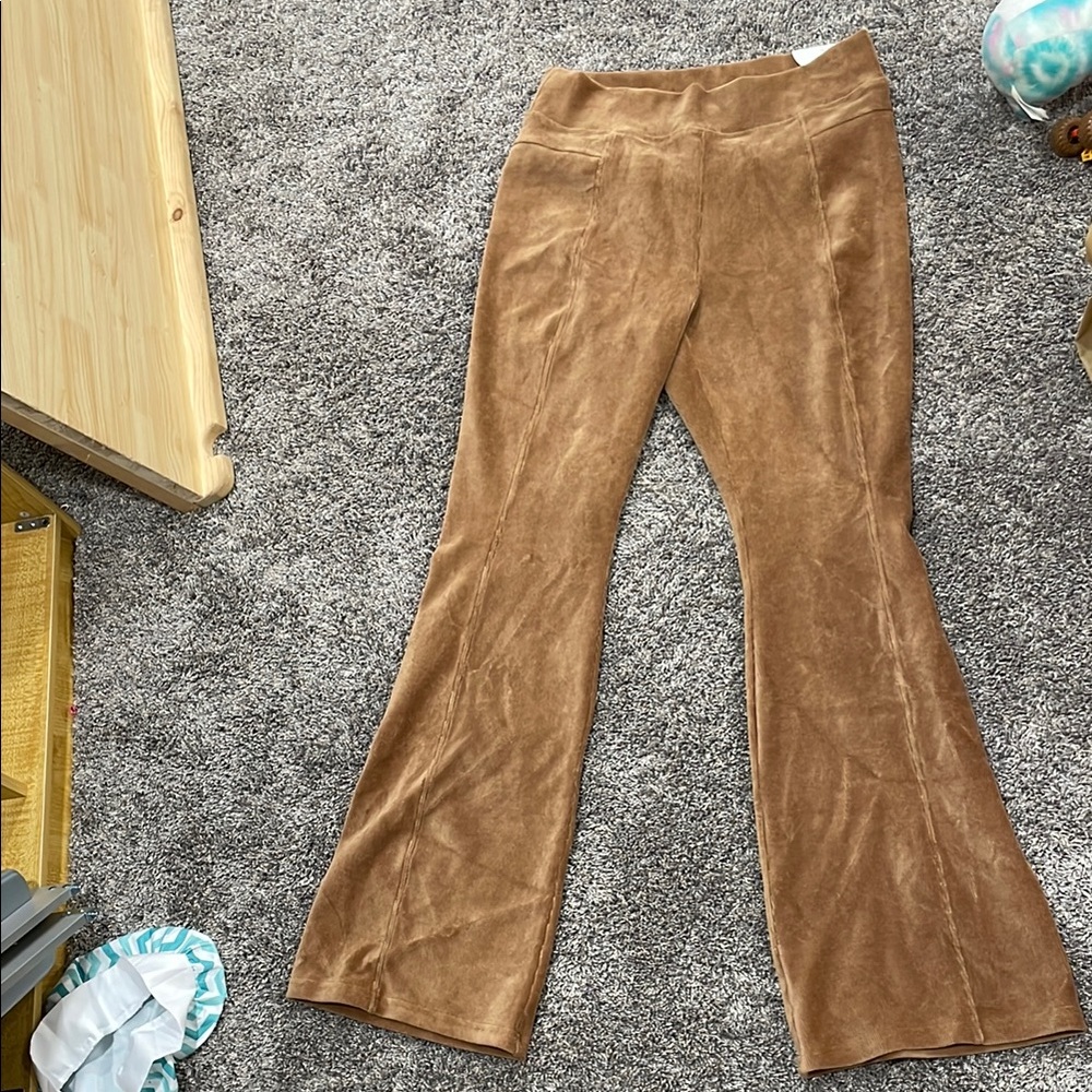 Aerie Offline Soft Tan Velour Flare Pants